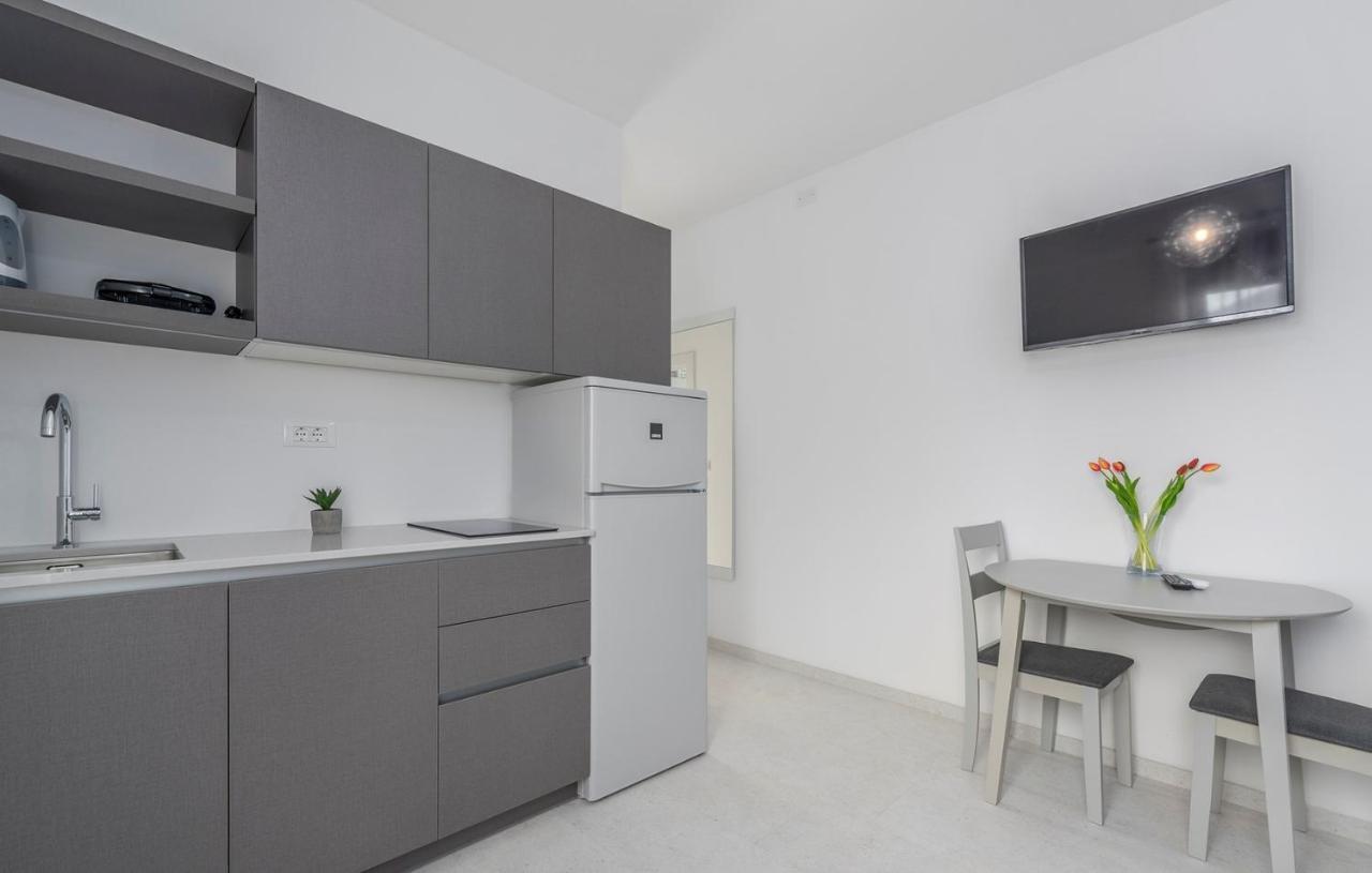 Apartments Zrnic Пореч Номер фото