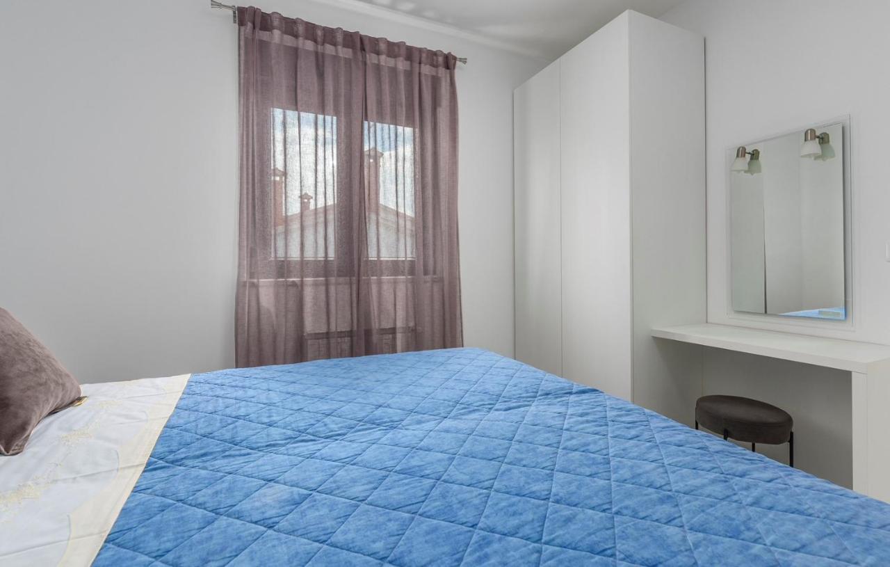 Apartments Zrnic Пореч Номер фото